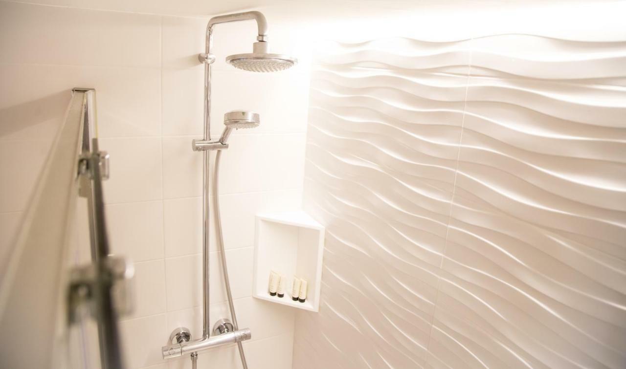 Sea Club Apartments 卡拉米洛 外观 照片