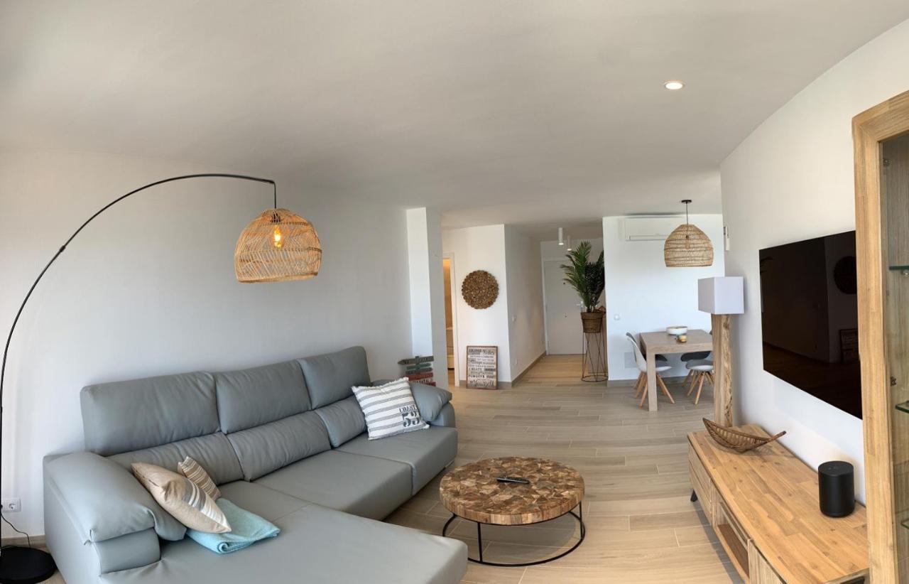 Sea Club Apartments 卡拉米洛 外观 照片